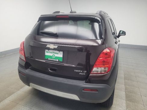 Used 2015 Chevrolet Trax LT w/ LT Plus Package AWD/4WD image 7