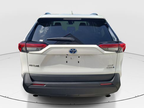 Certified 2024 Toyota RAV4 XLE w/ Convenience Package AWD/4WD image 5