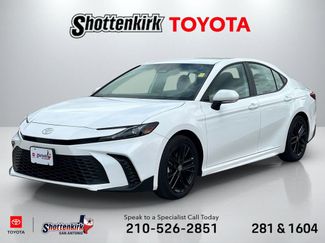 Certified 2025 Toyota Camry SE video 1