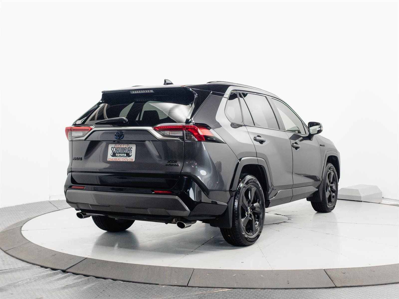 Used 2019 Toyota RAV4 XSE AWD/4WD image 12