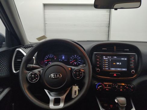 Used 2021 Kia Soul S image 22