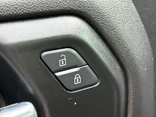 Used 2021 Chevrolet Silverado 1500 W/T RWD image 20
