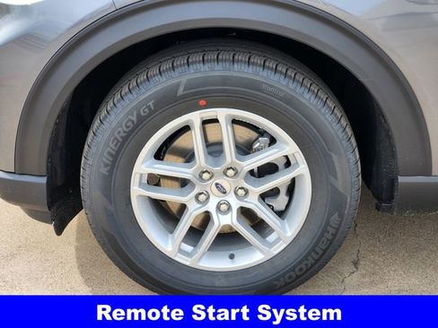 New 2026 Ford Explorer Active w/ Active Comfort Package image 10