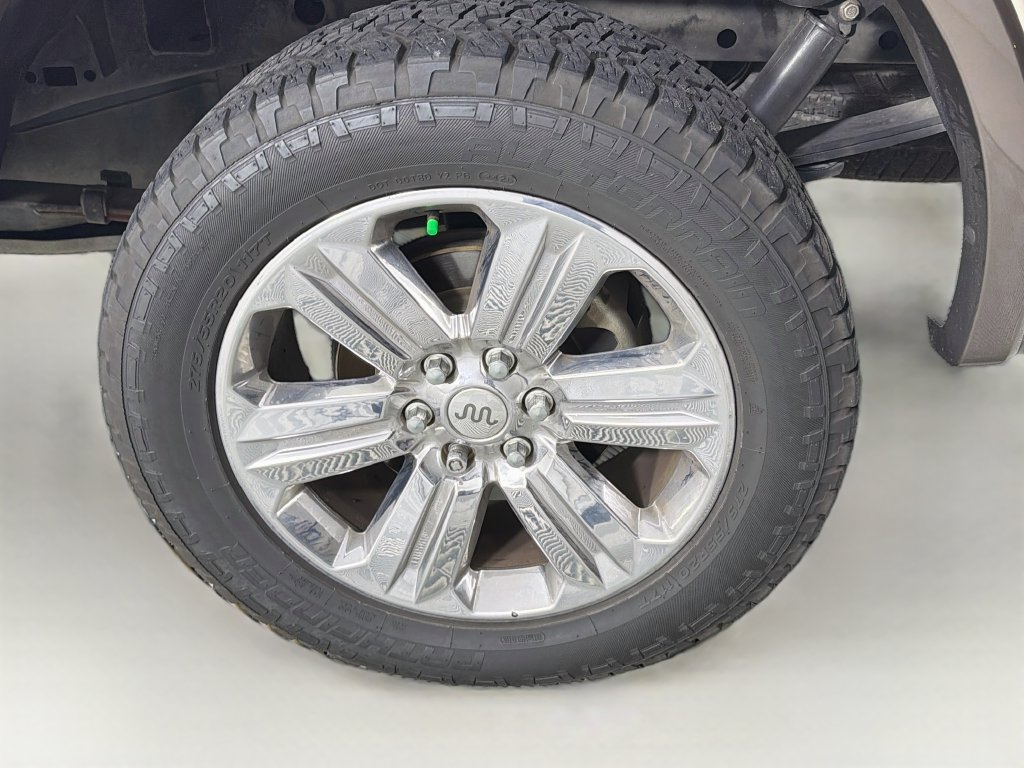 Used 2018 Ford F150 King Ranch w/ Equipment Group 601A Luxury AWD/4WD image 37