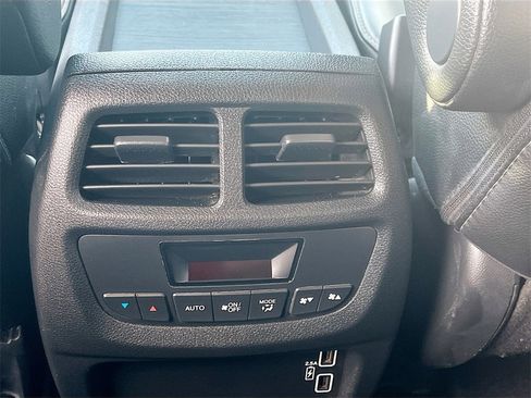 Used 2022 Honda Pilot Special Edition image 25