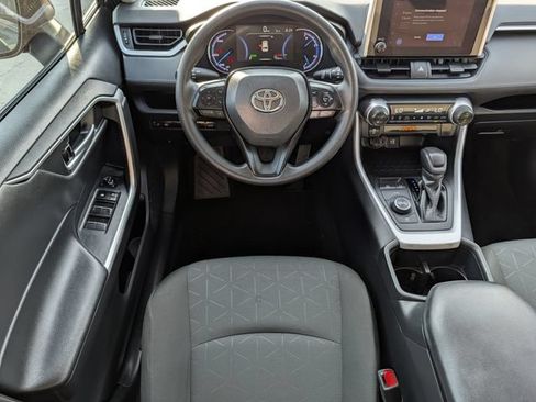 Used 2023 Toyota RAV4 XLE w/ Convenience Package AWD/4WD image 12