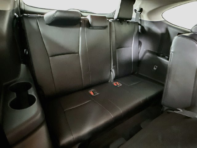 Used 2023 Toyota Highlander XLE FWD image 27