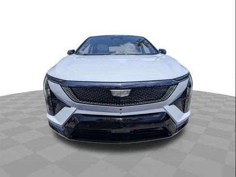 New 2027 Cadillac Optiq Sport RWD image 9