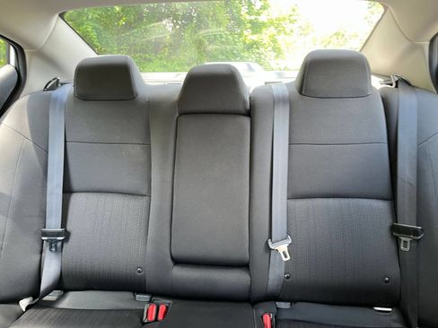 Used 2025 Nissan Altima 2.5 SV FWD image 33
