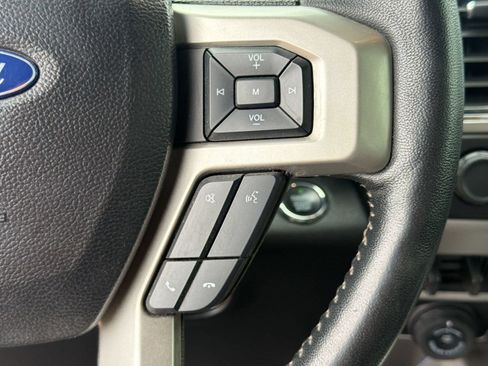 Used 2021 Ford F350 Lariat w/ Lariat Ultimate Package AWD/4WD image 17