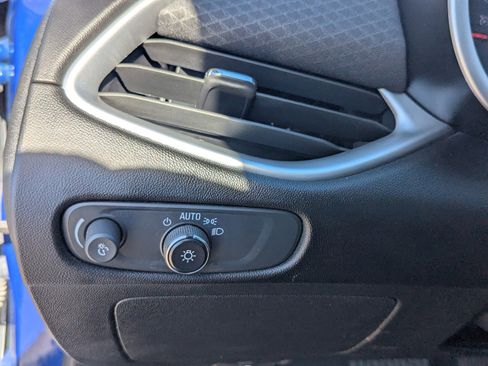 Certified 2023 Chevrolet Malibu LT image 30