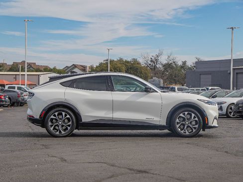 Used 2022 Ford Mustang Mach-E Premium image 3