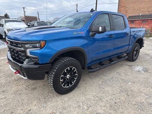 Used 2022 Chevrolet Silverado 1500 ZR2 w/ Technology Package image 1