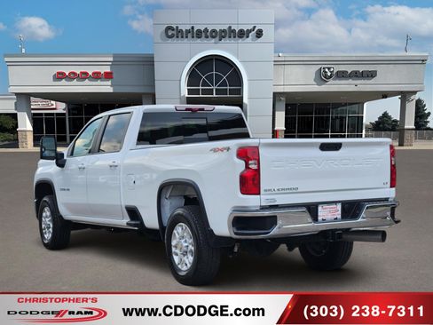 Used 2025 Chevrolet Silverado 3500 LT w/ Safety Package AWD/4WD image 5