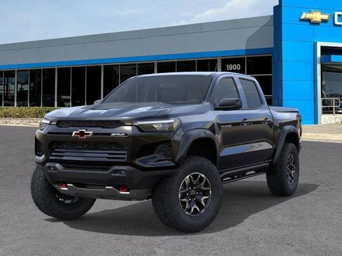 New 2026 Chevrolet Colorado ZR2 w/ Technology Package AWD/4WD image 6