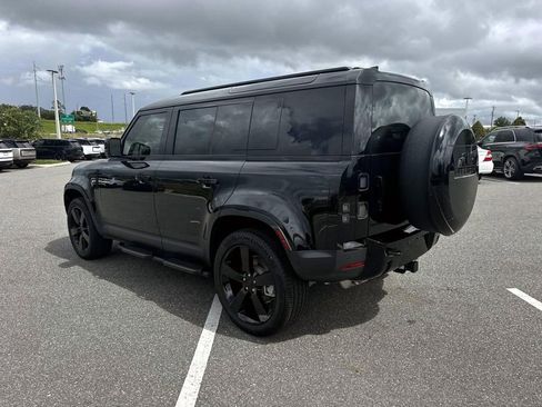 New 2026 Land Rover Defender 110 S AWD/4WD image 4