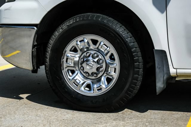 Used 2017 Nissan NV 3500 SL w/ Technology Package RWD image 47