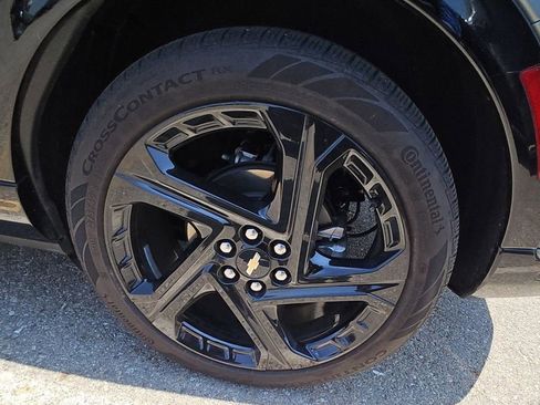 Used 2024 Chevrolet Equinox EV RS FWD image 4