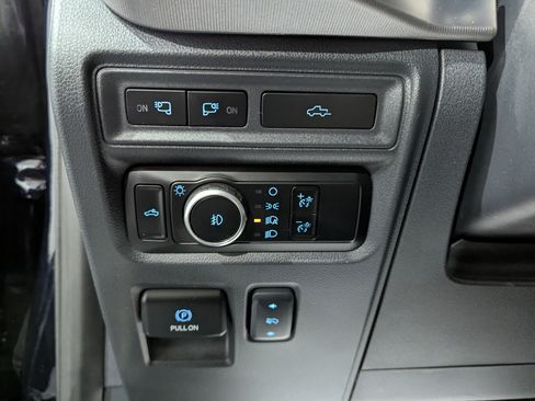 Used 2023 Ford F150 Raptor image 17