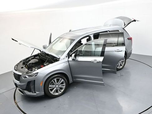 Used 2023 Cadillac XT6 Premium Luxury image 50