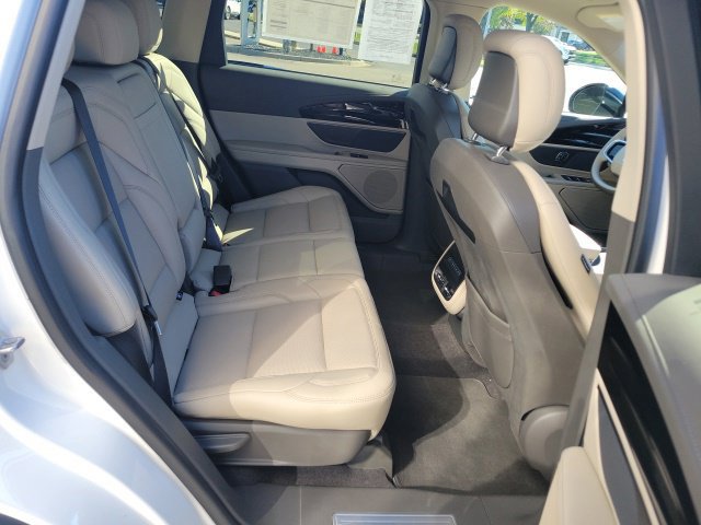 Certified 2024 Lincoln Nautilus Premier AWD/4WD image 26