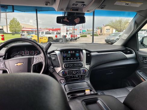 Used 2015 Chevrolet Tahoe LTZ image 12
