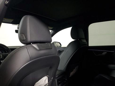 New 2026 Audi Q7 2.0T Premium AWD/4WD image 11