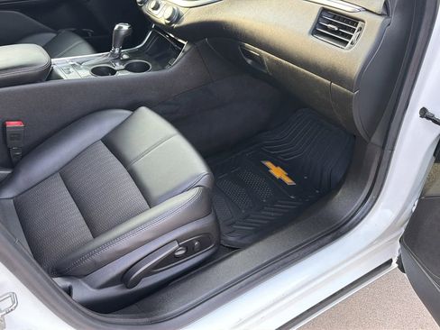 Used 2020 Chevrolet Impala LT FWD image 65