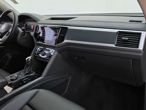 Certified 2023 Volkswagen Atlas SEL R-Line AWD/4WD image 59