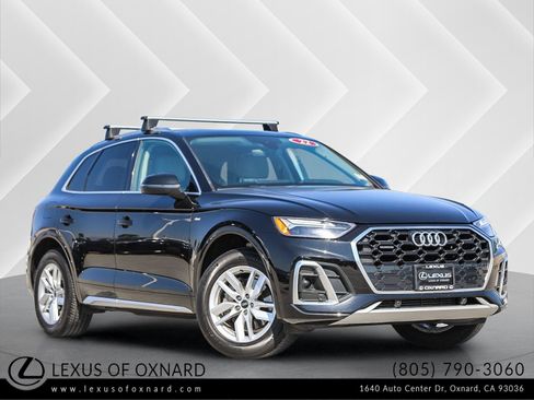 Used 2022 Audi Q5 2.0T Premium w/ Convenience Package image 1