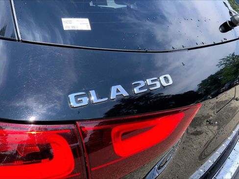 Certified 2023 Mercedes-Benz GLA 250 4MATIC image 10