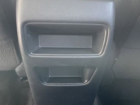 Used 2015 Nissan Sentra S image 23