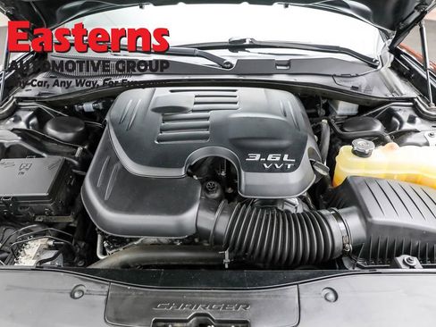 Used 2023 Dodge Charger SXT image 7