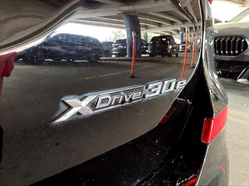 Used 2020 BMW X3 xDrive30e w/ Convenience Package image 9