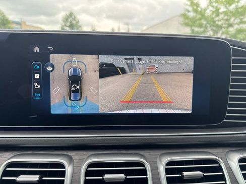 New 2026 Mercedes-Benz GLS 580 4MATIC image 26