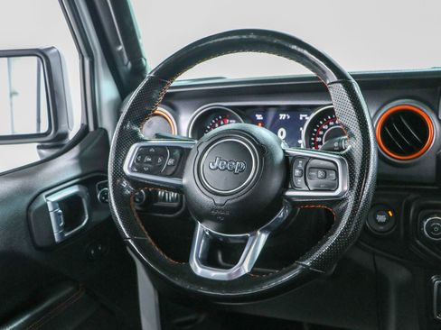 Used 2021 Jeep Gladiator Mojave AWD/4WD image 12