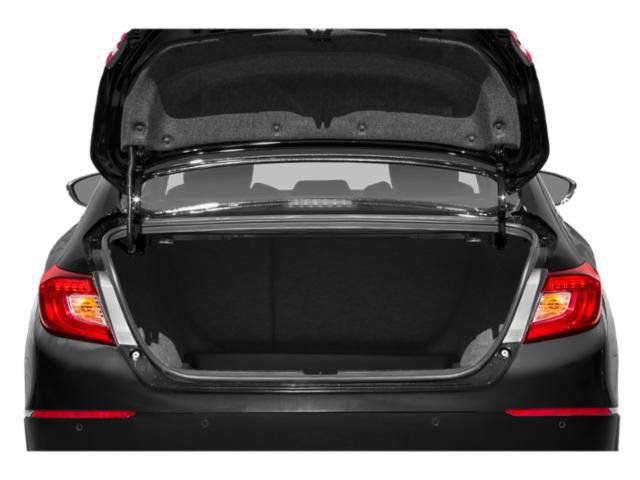 Used 2018 Honda Accord Touring image 12