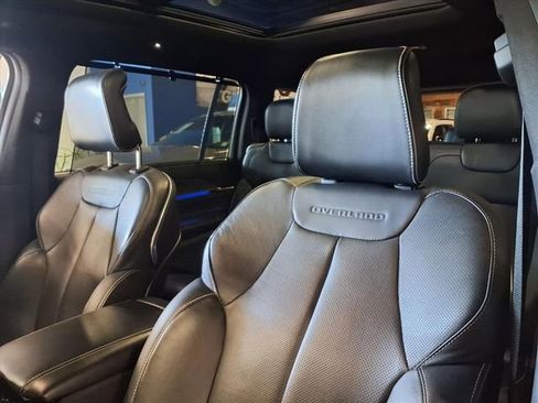 Certified 2024 Jeep Grand Cherokee L Overland w/ Advanced Protech Group III image 15