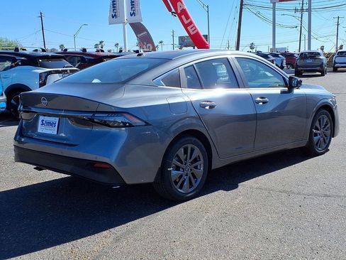 New 2026 Nissan Sentra SL w/ Floor Mat Package image 7