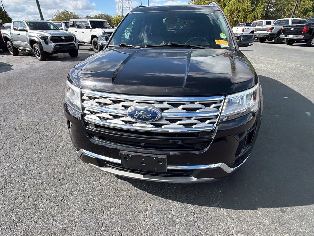 Used 2018 Ford Explorer Limited w/ Equipment Group 301A FWD image 26