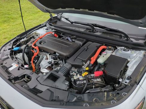Used 2025 Honda Accord Sport image 25