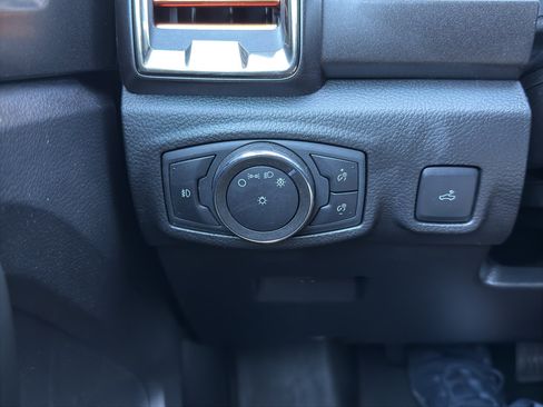 Used 2021 Ford Ranger Lariat w/ Tremor Off-Road Package image 35