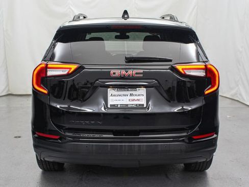 Used 2023 GMC Terrain SLE w/ Elevation Edition FWD image 7