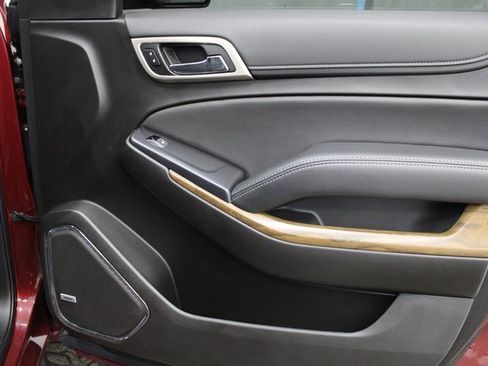 Used 2020 GMC Yukon XL Denali image 29