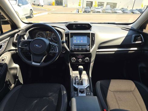 Used 2023 Subaru Forester Premium AWD/4WD image 18