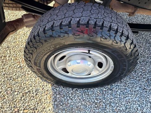 Used 2021 Ford F250 XL w/ Power Equipment Group image 30