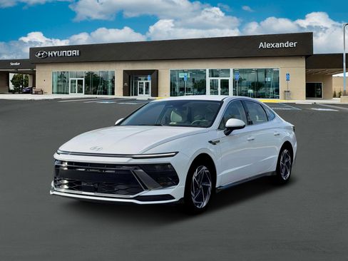 New 2026 Hyundai Sonata SEL image 1