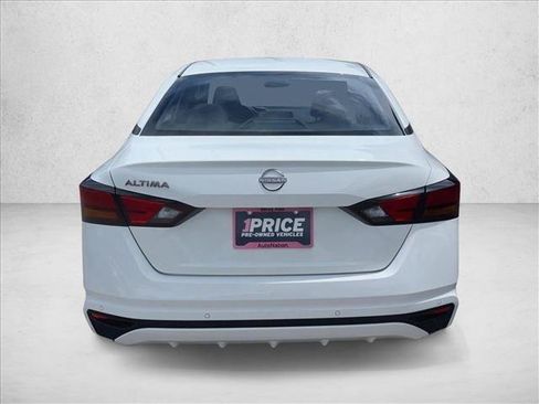 Used 2023 Nissan Altima 2.5 S FWD image 5
