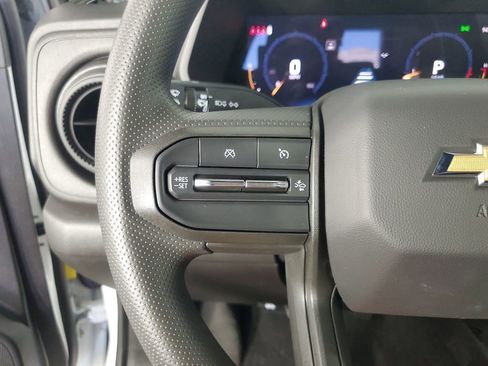 Used 2025 Chevrolet Colorado W/T image 24