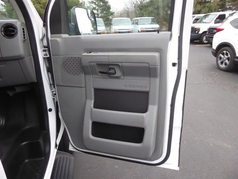 Used 2012 Ford E-350 and Econoline 350 XL w/ PWR Windows & Locks Group image 23